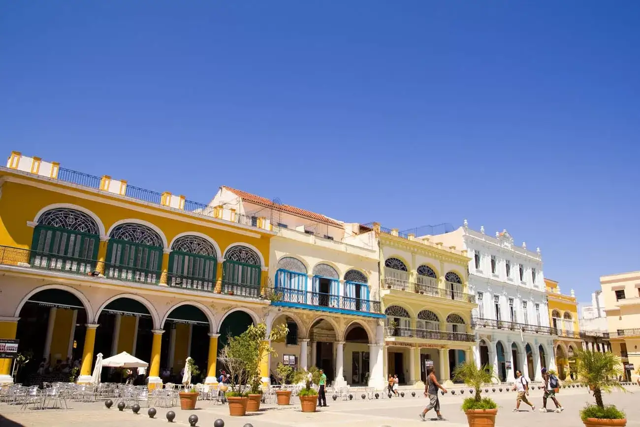 Praça Vieja em Havana