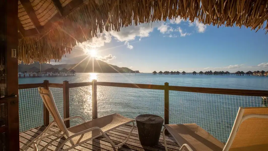 Moorea & Bora Bora