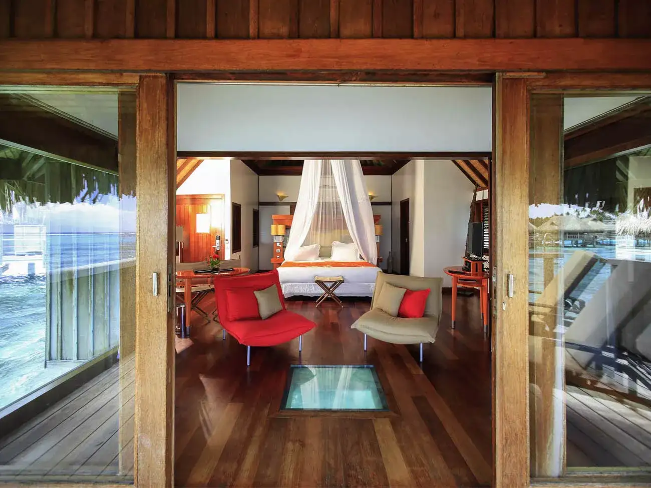 Moorea & Bora Bora