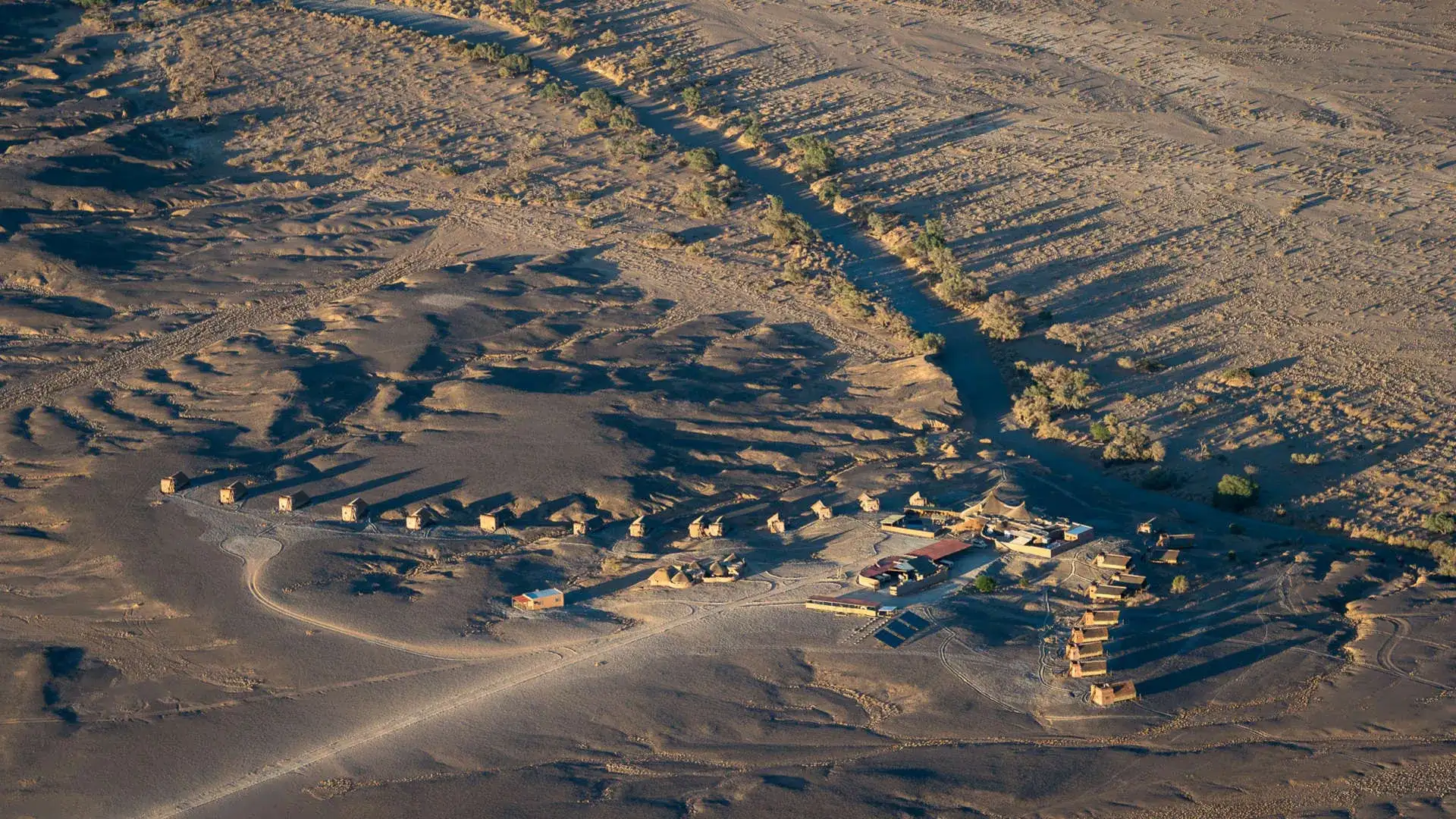 Safári, Dunas e Deserto