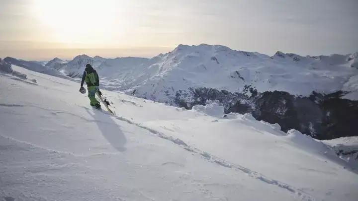 Pacote de viagem Snow Fest by Travel Class
