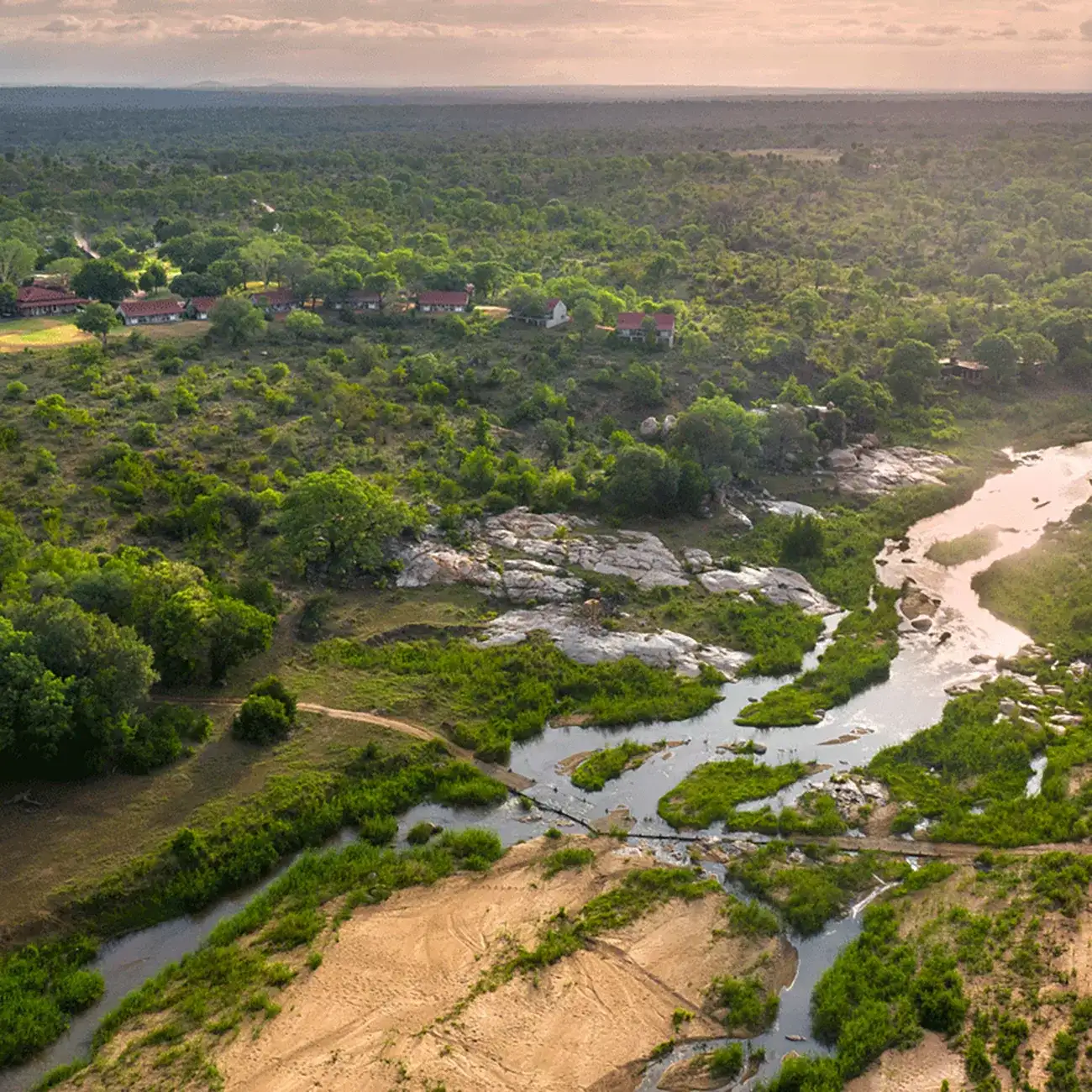 Pacote de viagem Table Mountain, Vida Selvagem e Victoria Falls