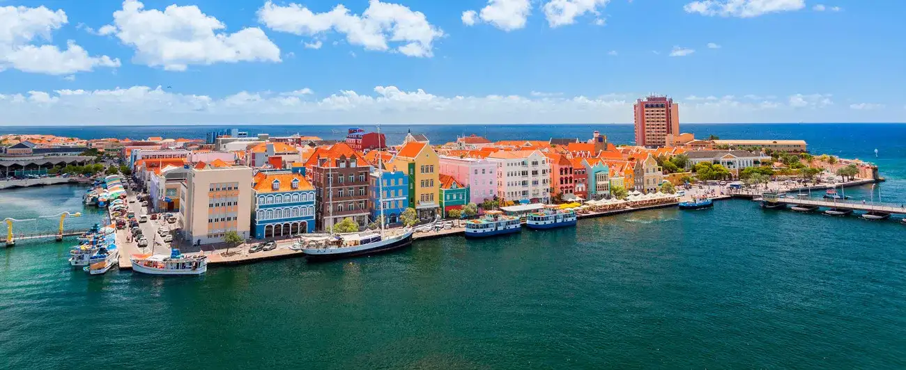 Pacote de viagem Curaçao saindo de Brasília