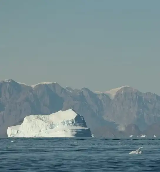 Três Ilhas Árticas - Spitsbergen, Groenlândia e Islândia
