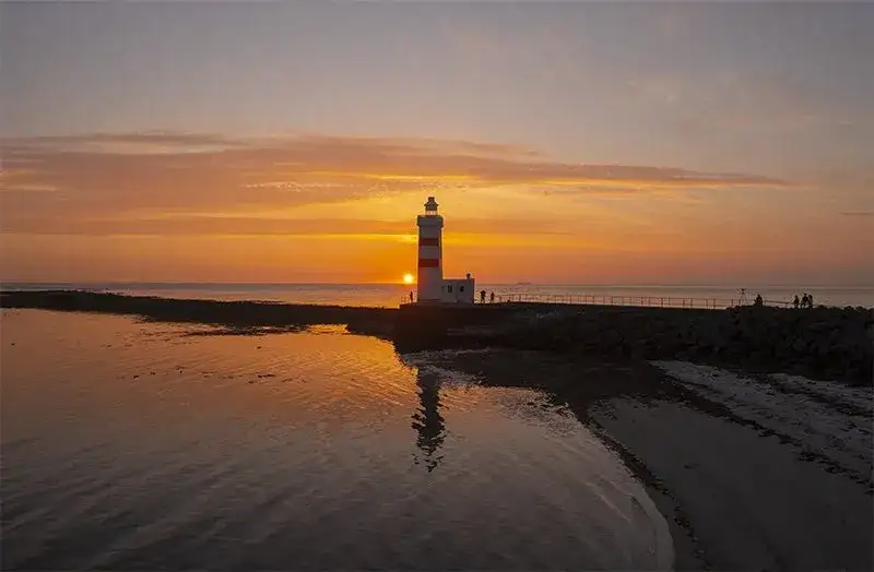 Farol em Reykjanes, Islândia