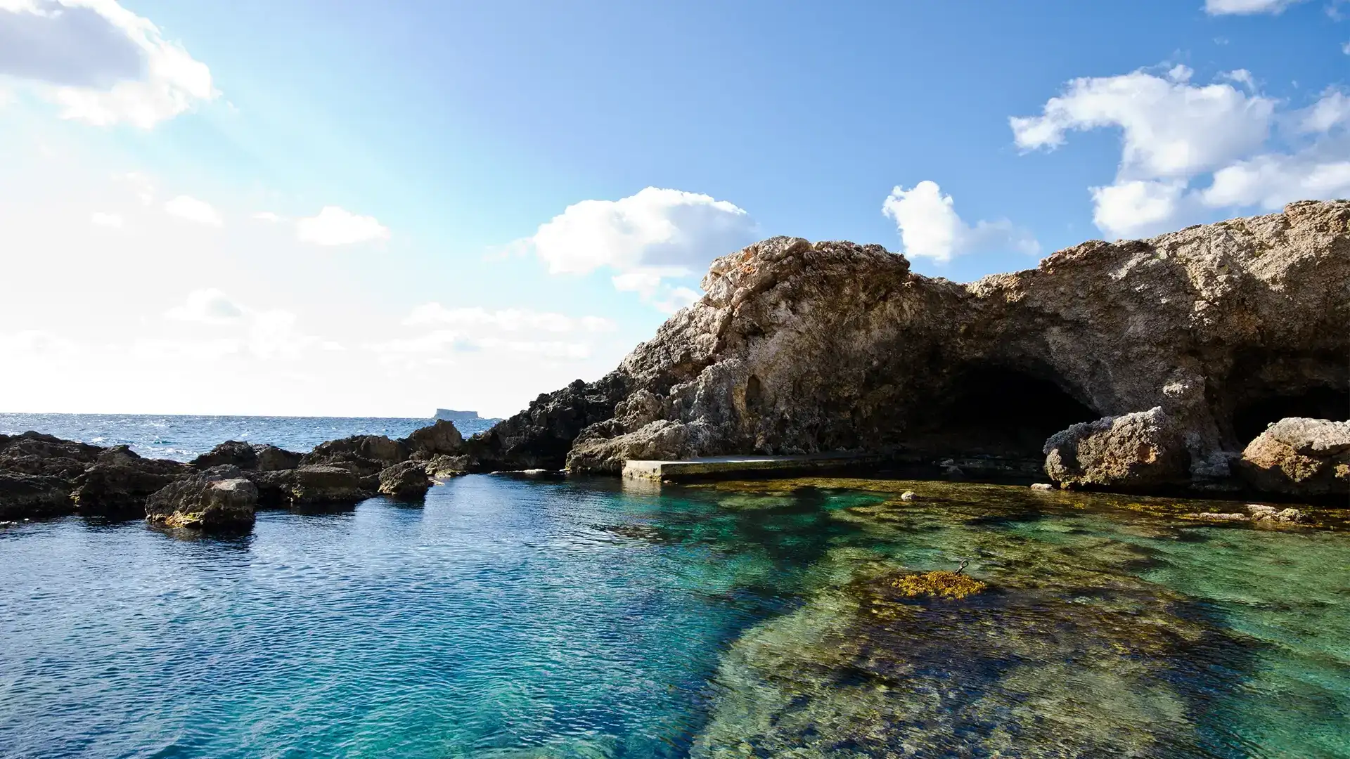 Ghar Lapsi, Malta