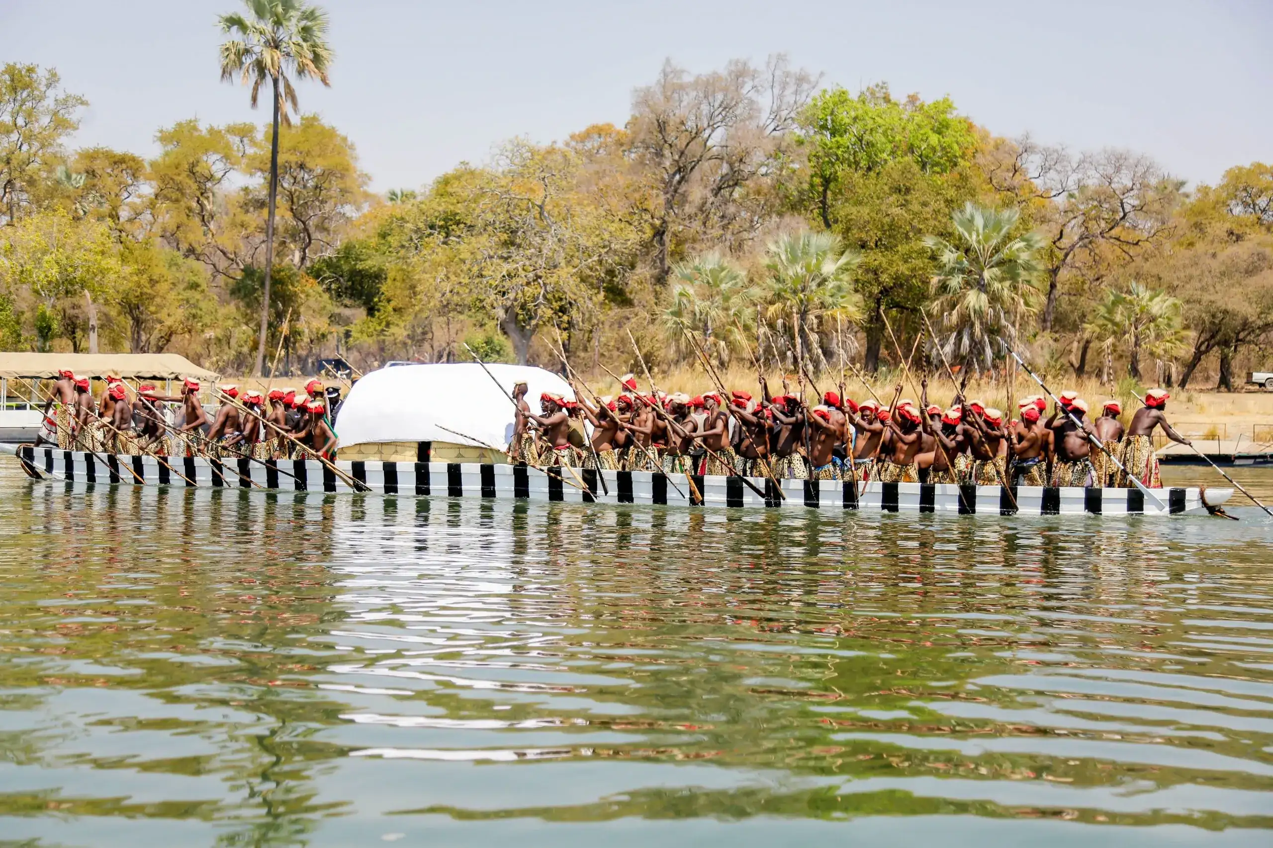 zambia-barco-longo