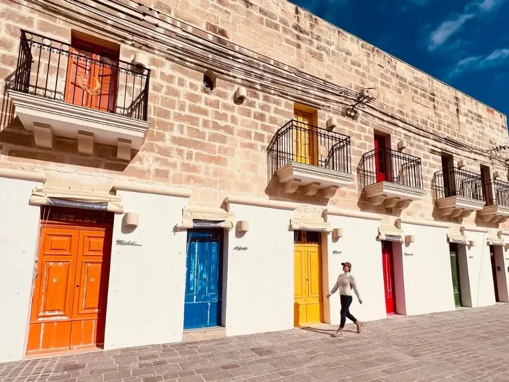 Rua em Marsaxlokk, Malta
