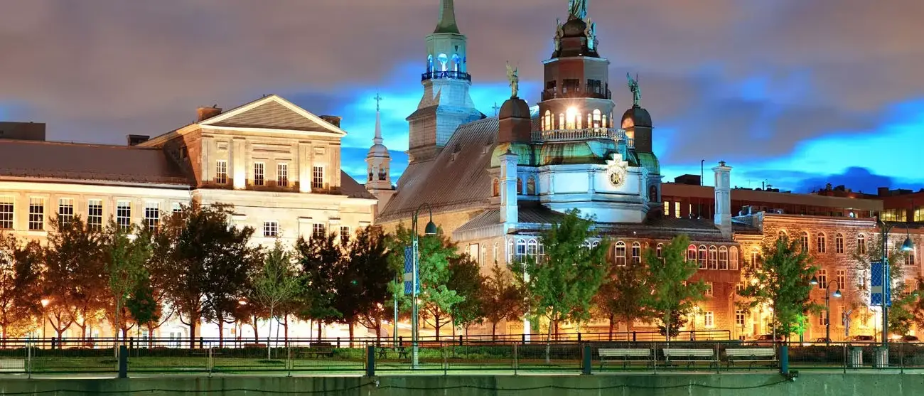 Montreal ao anoitecer