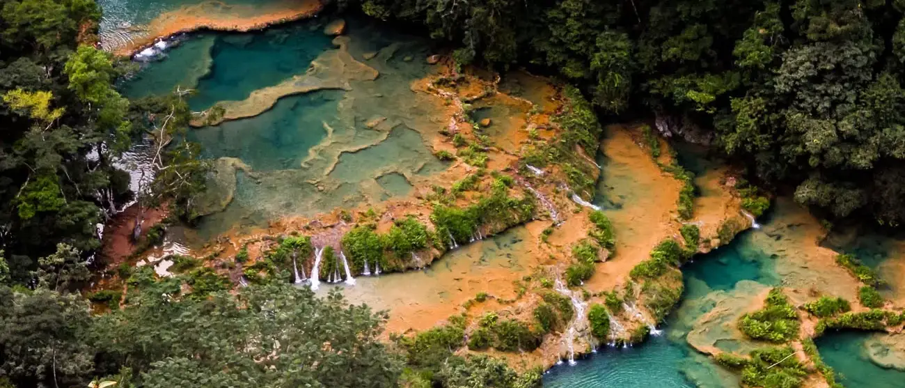 Paisagem em Semuc Champey, Lanquin