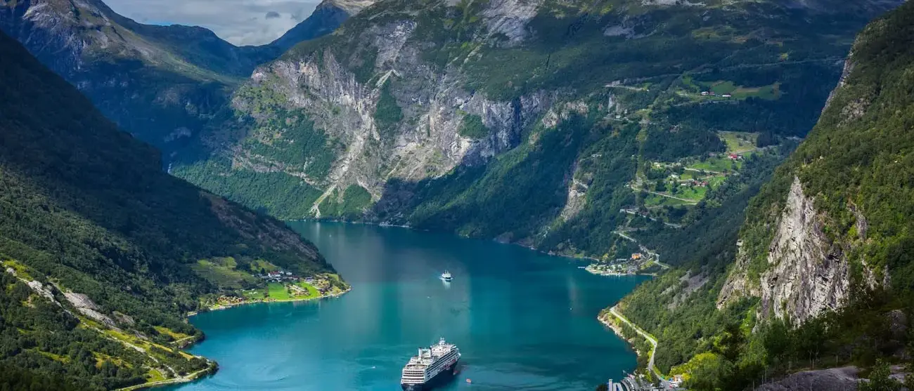 Fiorde Geiranger, Noruega