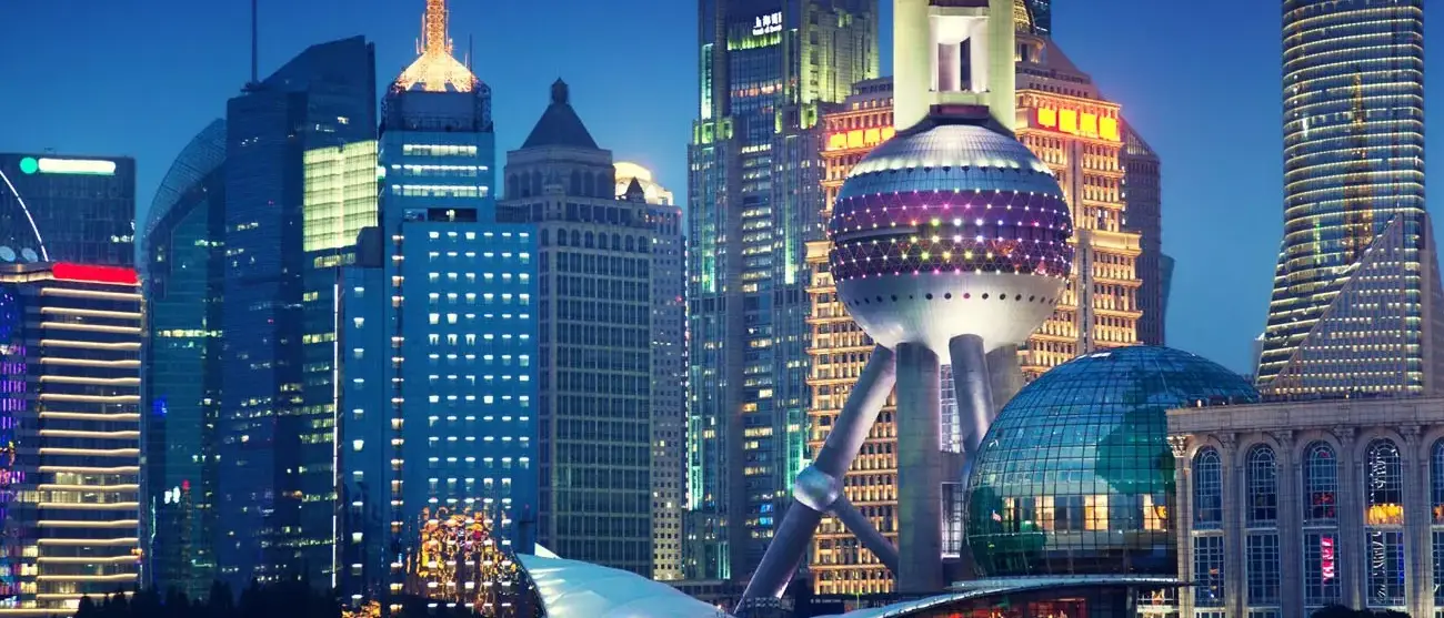 Shanghai a noite, China