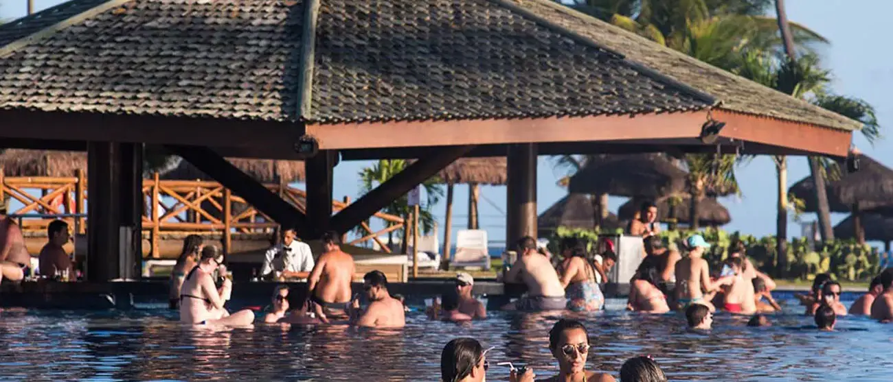 Bar Molhado Vila Gale Mares