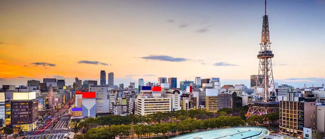 Entardecer em Nagoya
