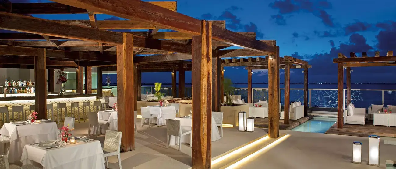 Casamento no Destino no Secrets The Vine Cancun