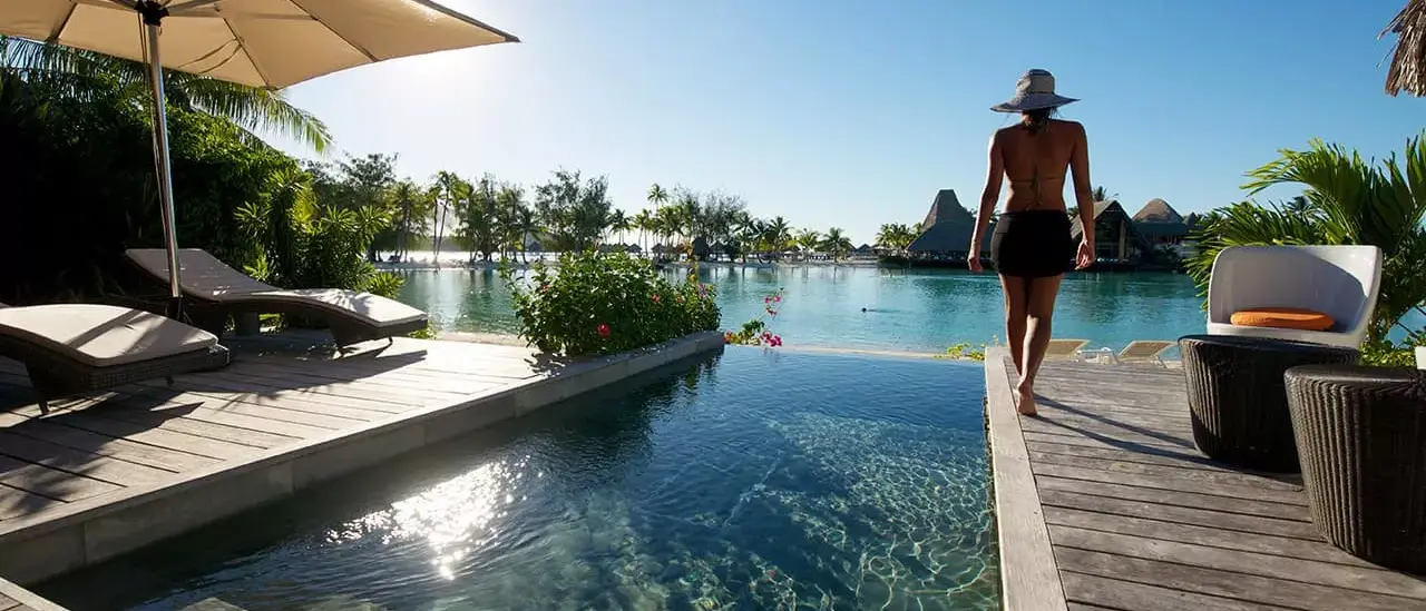 Manava Moorea e Le Meridien Bora Bora
