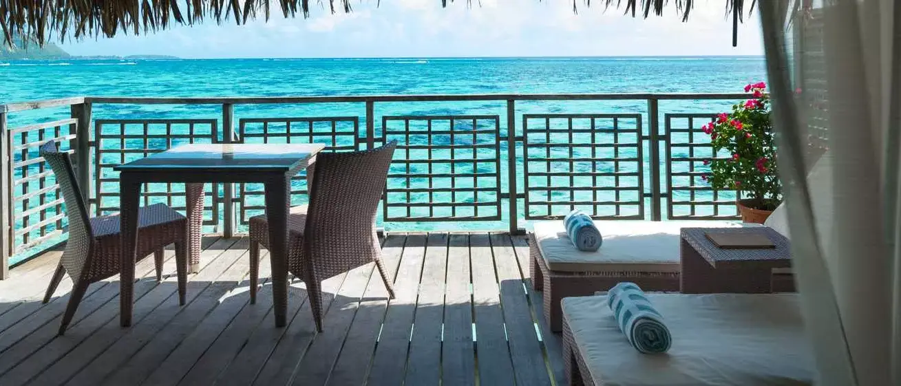 Papeete, Moorea & Bora Bora