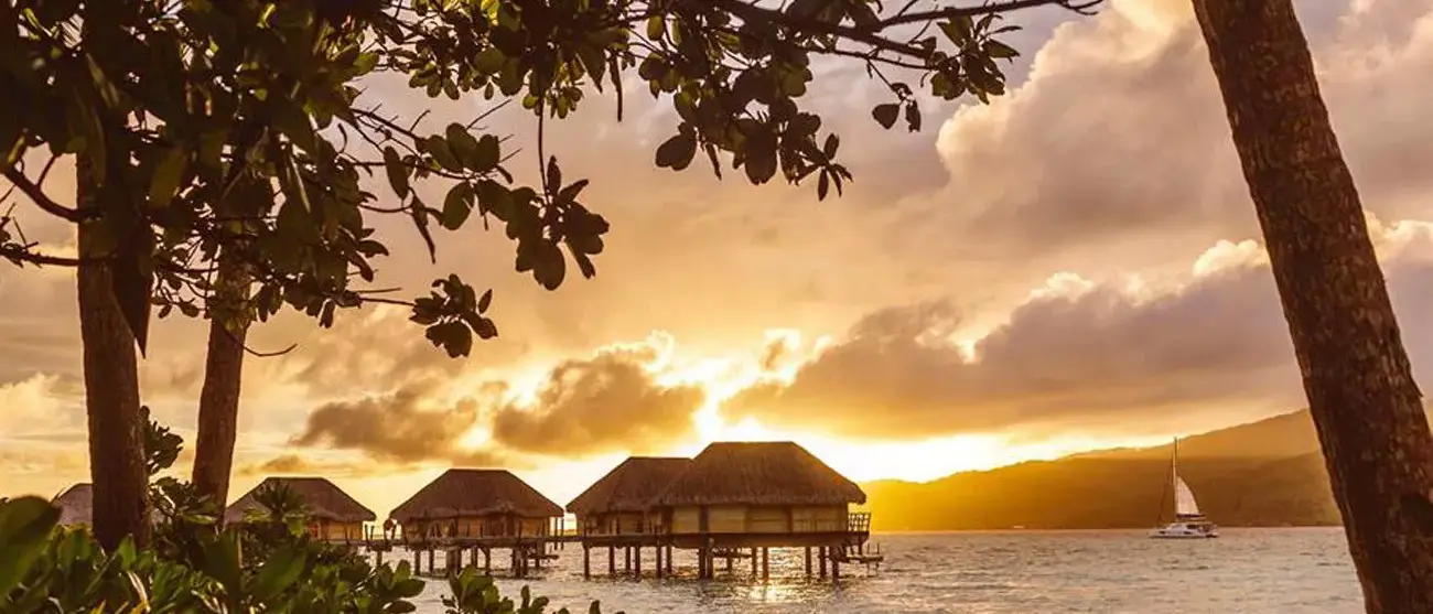 Pacote Le Taha'a Island Resort & Spa
