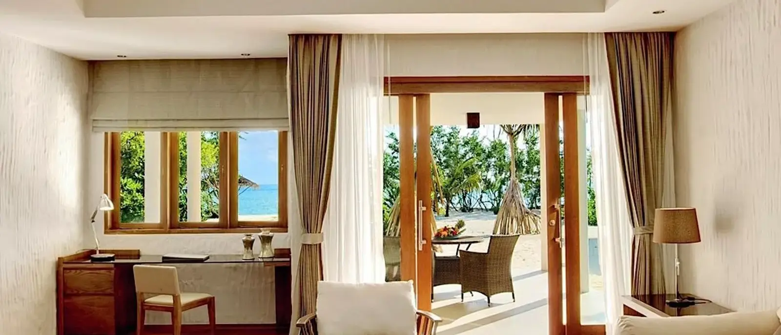 Casamento no Hideaway Beach Resort & Spa Maldives