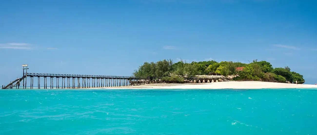 Zanzibar por Completo entre Resorts e Retiro