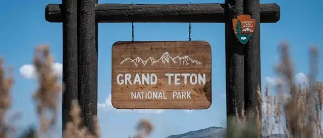 grand-teton-plaque
