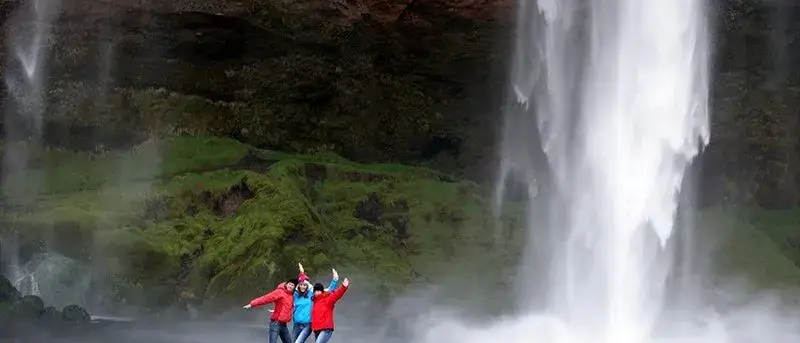 islandia-seljalandsfoss-a
