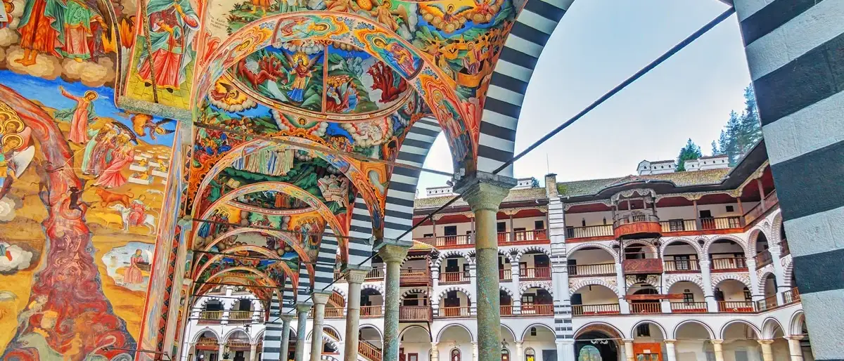 Pinturas em Mosteiro em Rila, Bulgária