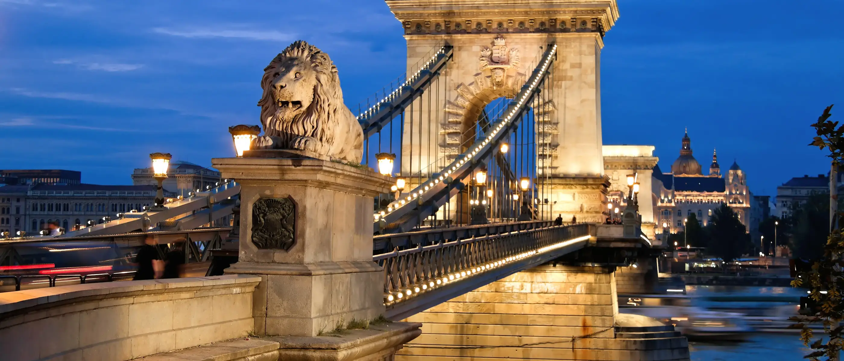Ponte das Correntes, Budapeste