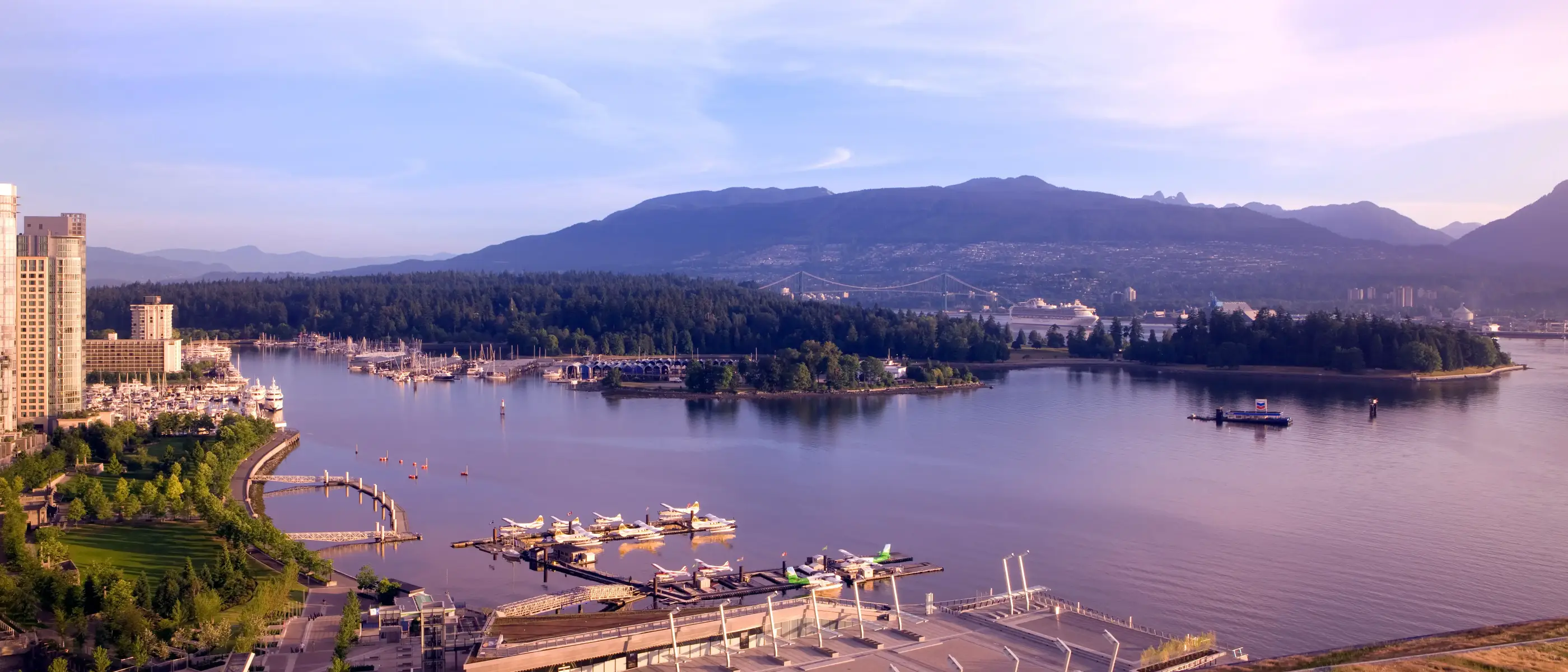 Terminal de Hidroaviões em Vancouver, Canadá