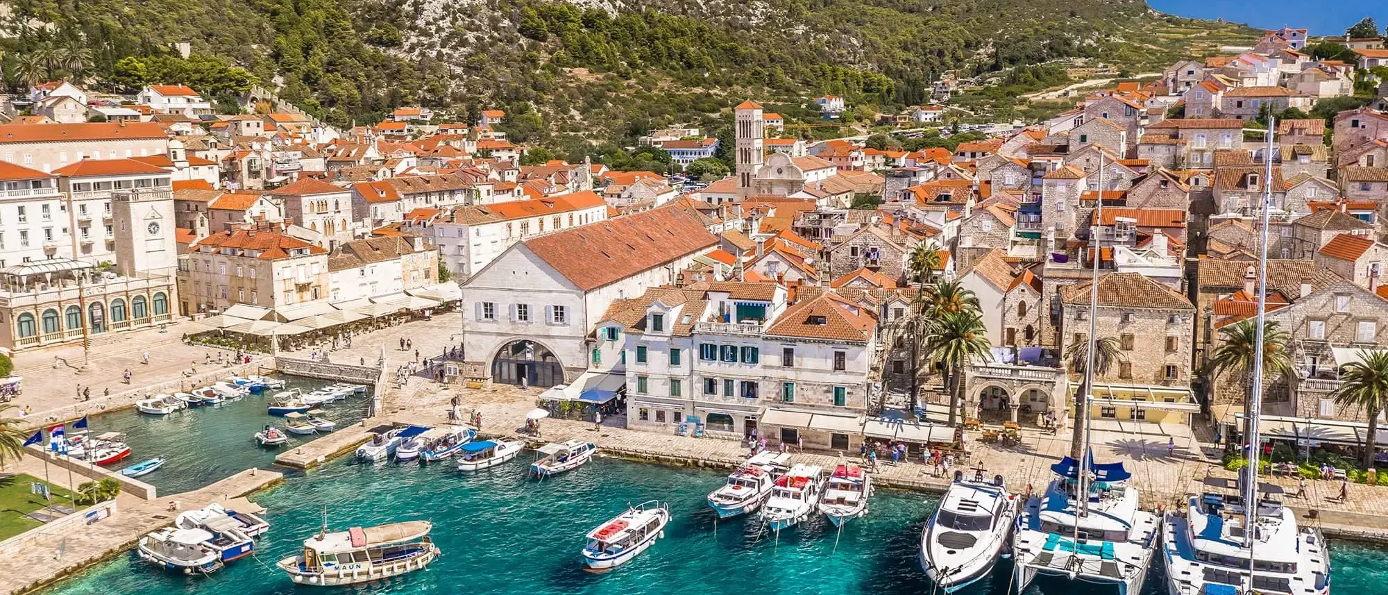 Porto de Hvar, Croácia