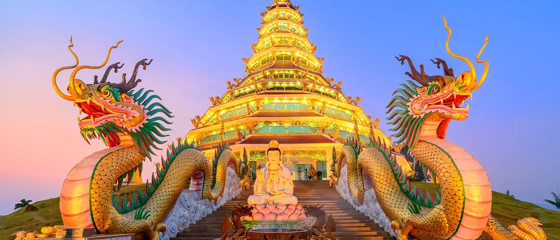 Wat-Huay-Pla-Kung-Temple