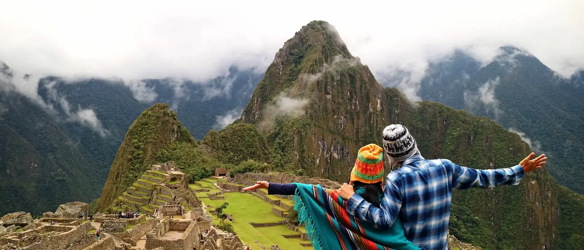 Casal em Machu Picchu, Peru
