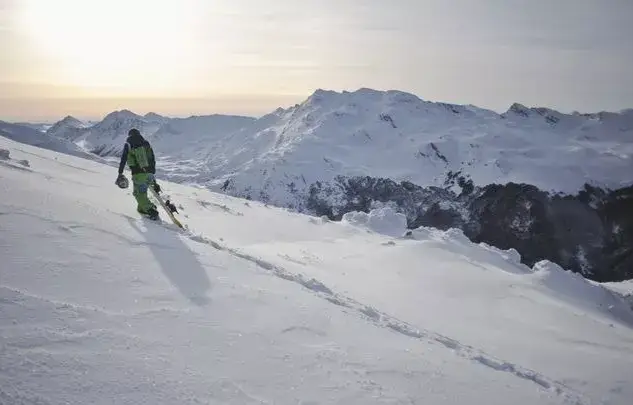 Pacote de viagem Snow Fest by Travel Class