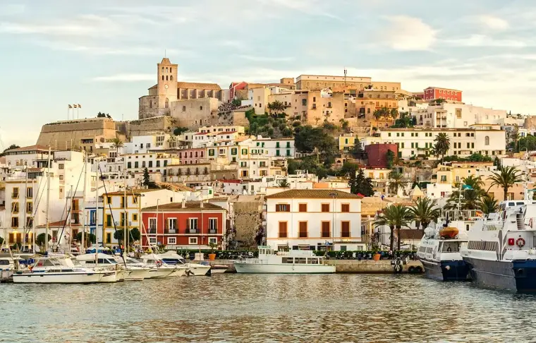 Pacote de viagem Barcelona, Mallorca e Ibiza
