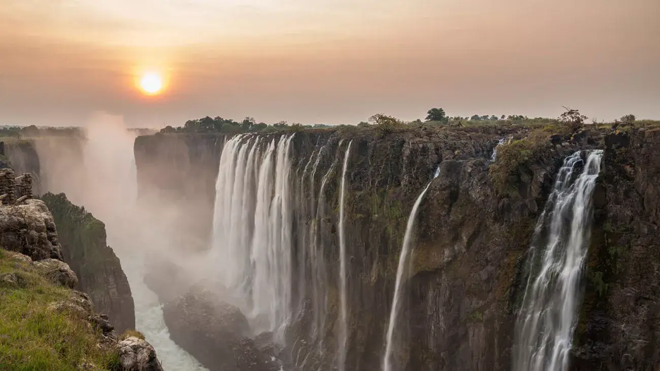 Pacote de viagem Victoria Falls e Safáris pelo Zimbábue