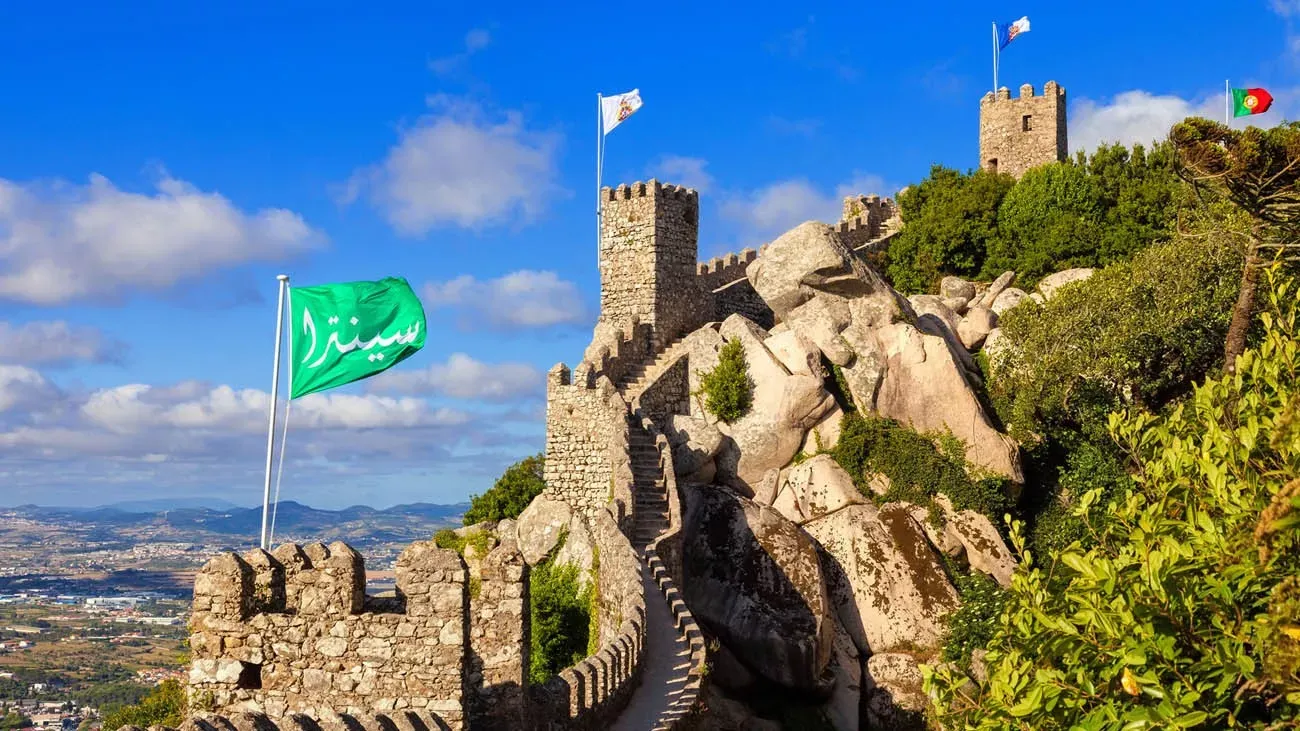 Castillo-dos-Mouros-Sintra-Portugal
