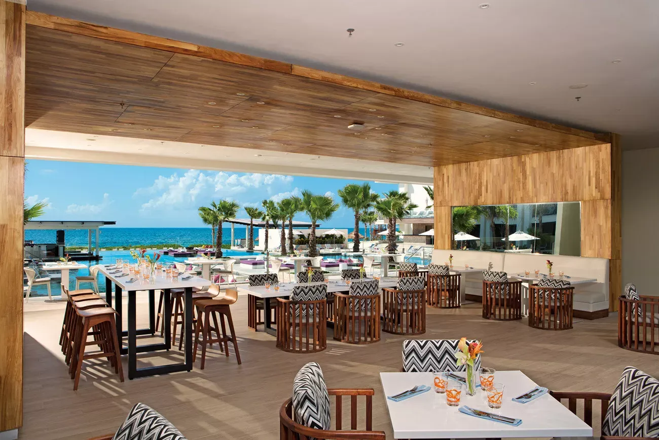 Casamento no Breathless Riviera Cancun Resort & Spa