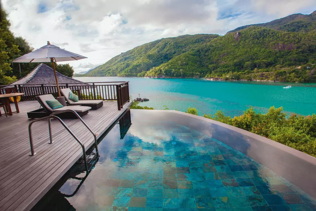 pacote-lua-mel-constance-ephelia-ilhas-seychelles