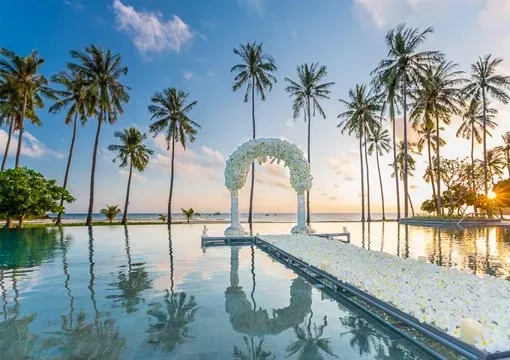 Elopement Wedding no Phi Phi Island Village