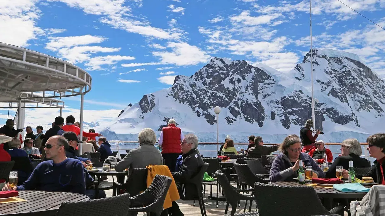 Classic Antártica Air Cruise
