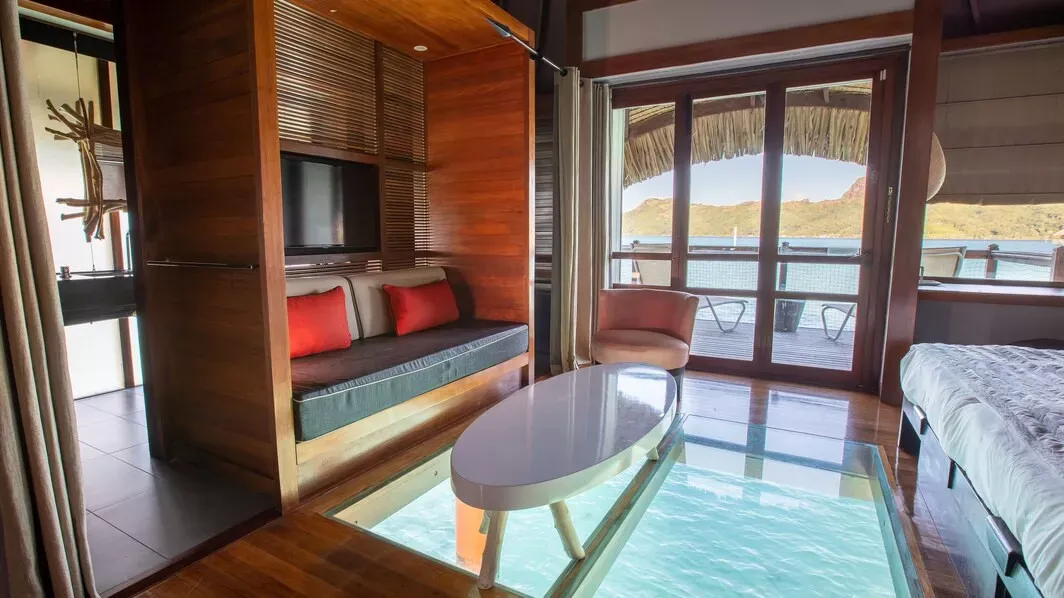Moorea & Bora Bora