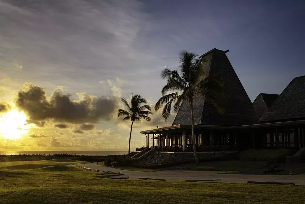 Elopement Wedding no InterContinental Fiji Golf Resort & Spa