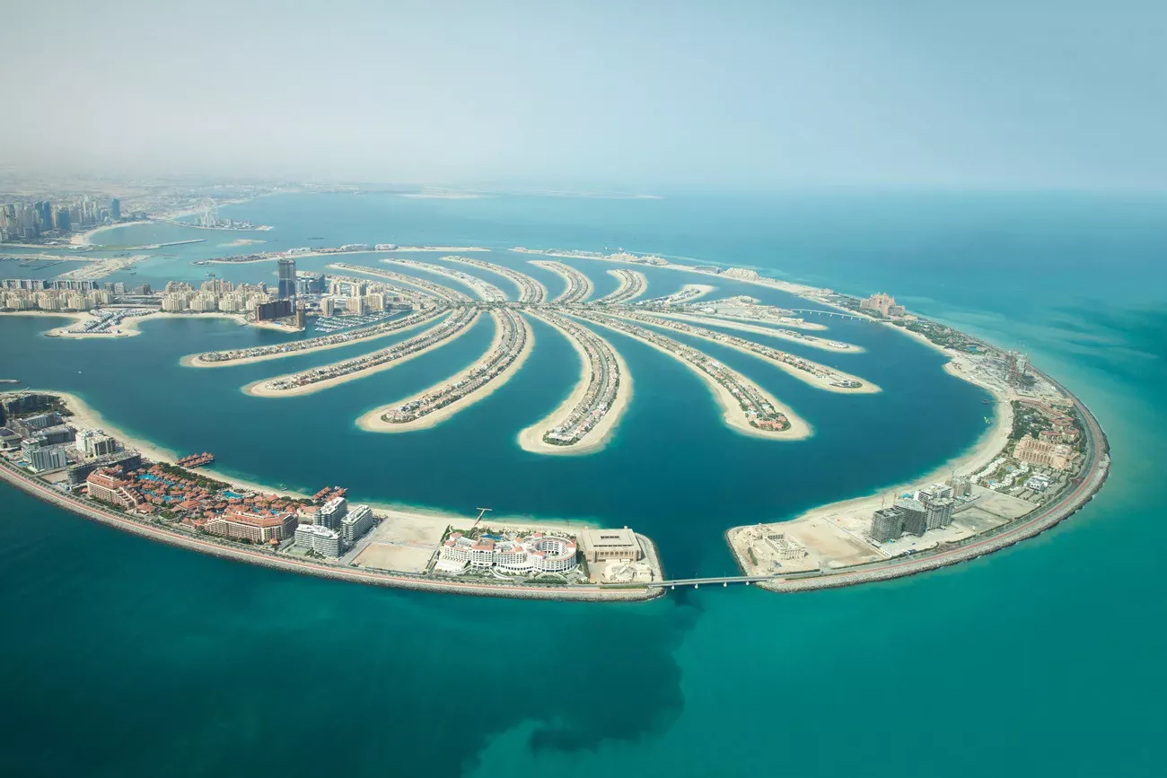 Ilhas Filipinas, Indonésia e Dubai