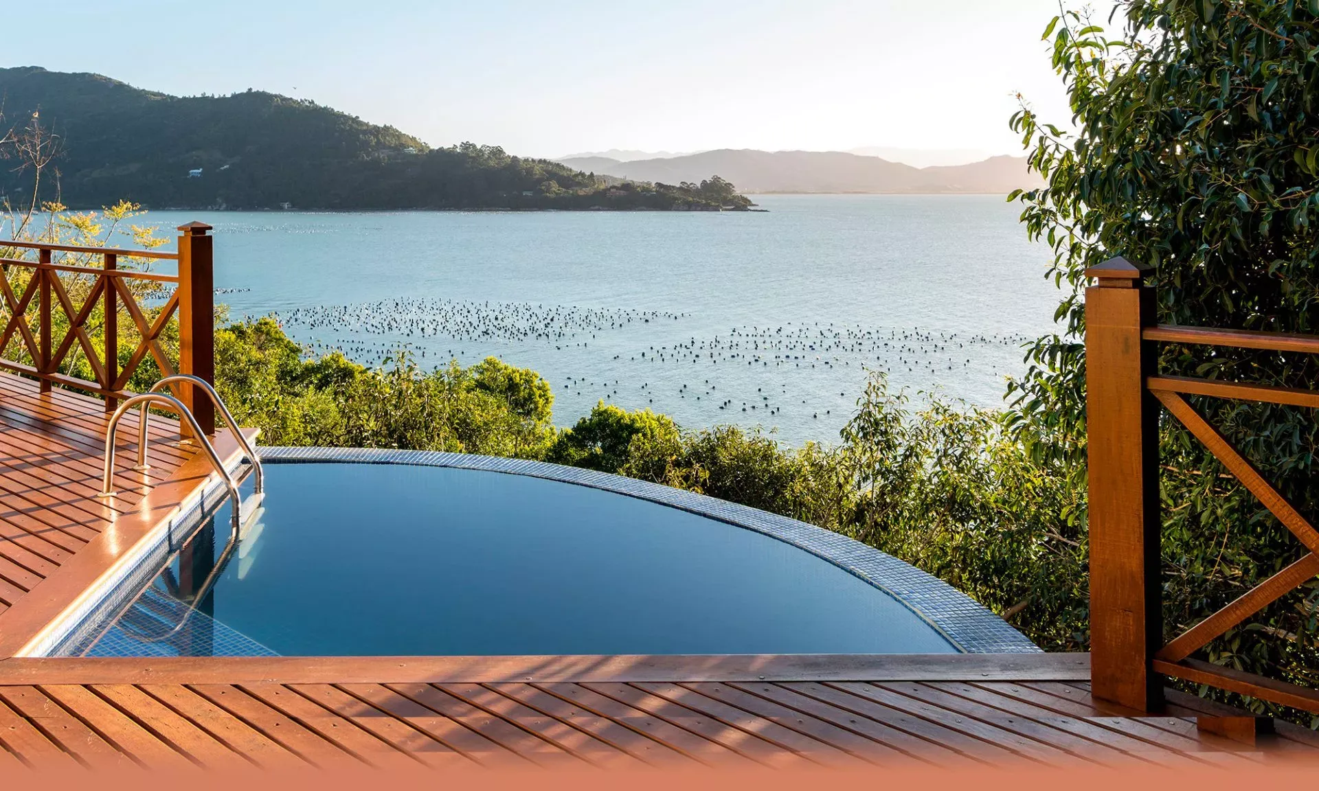 Ponta dos Ganchos Exclusive Resort