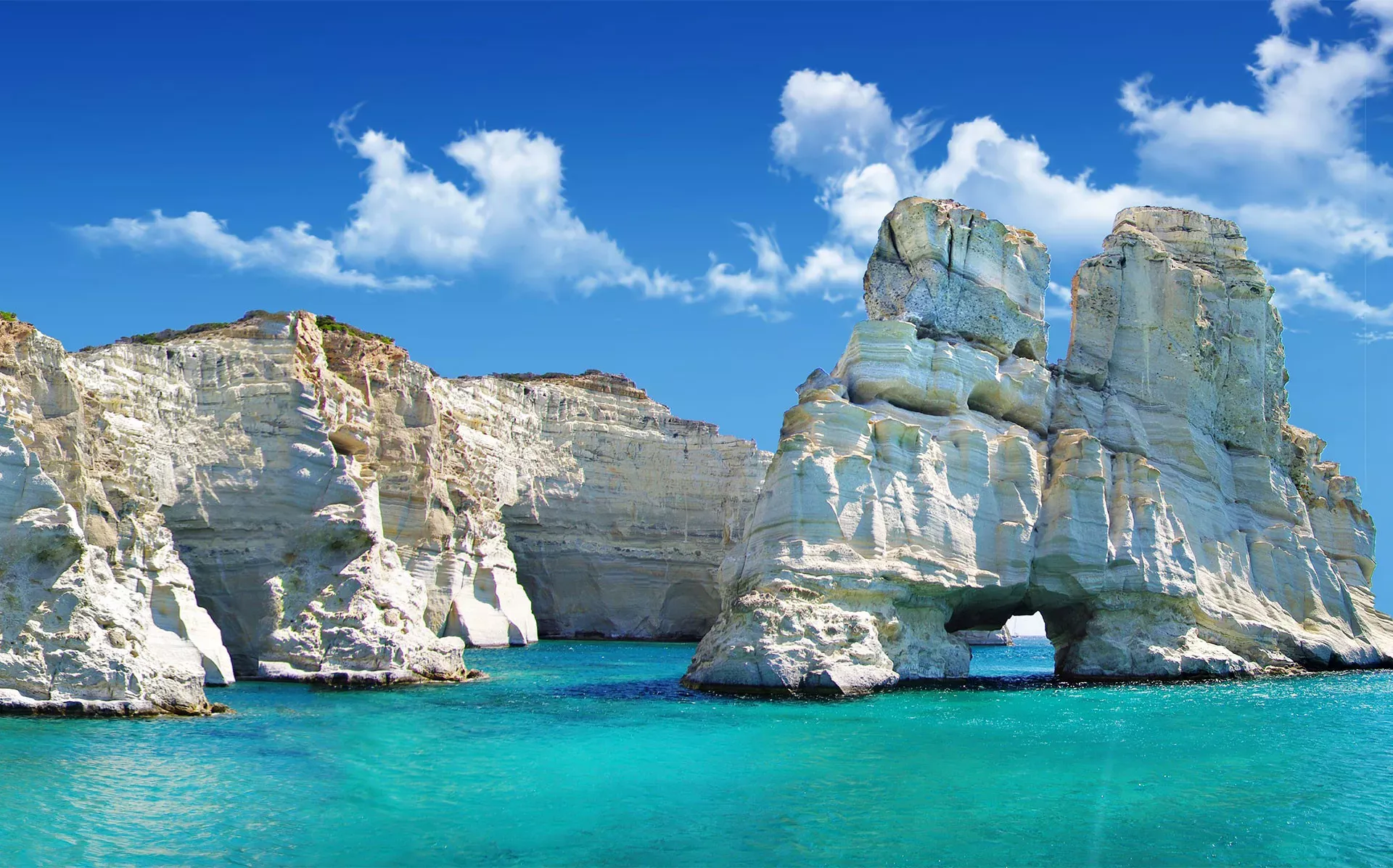 Nesoi: Mykonos, Paros e Santorini