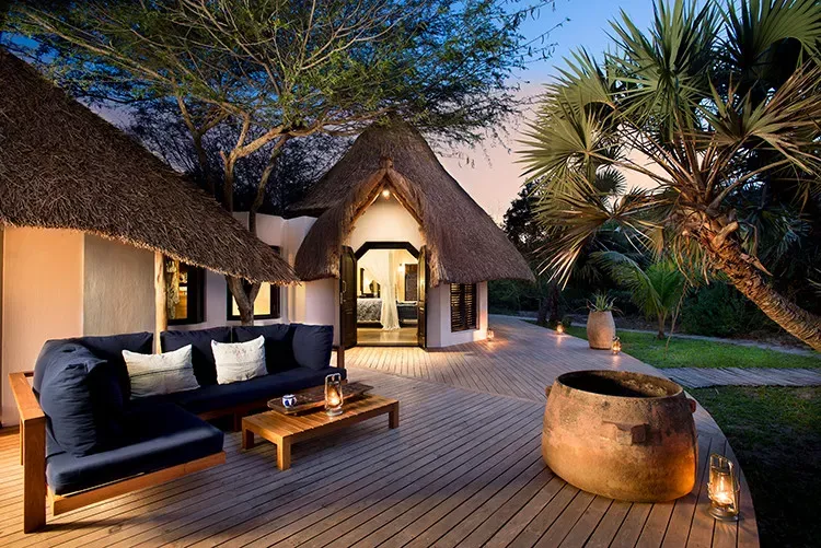 With Love South Africa & Moçambique andBeyond