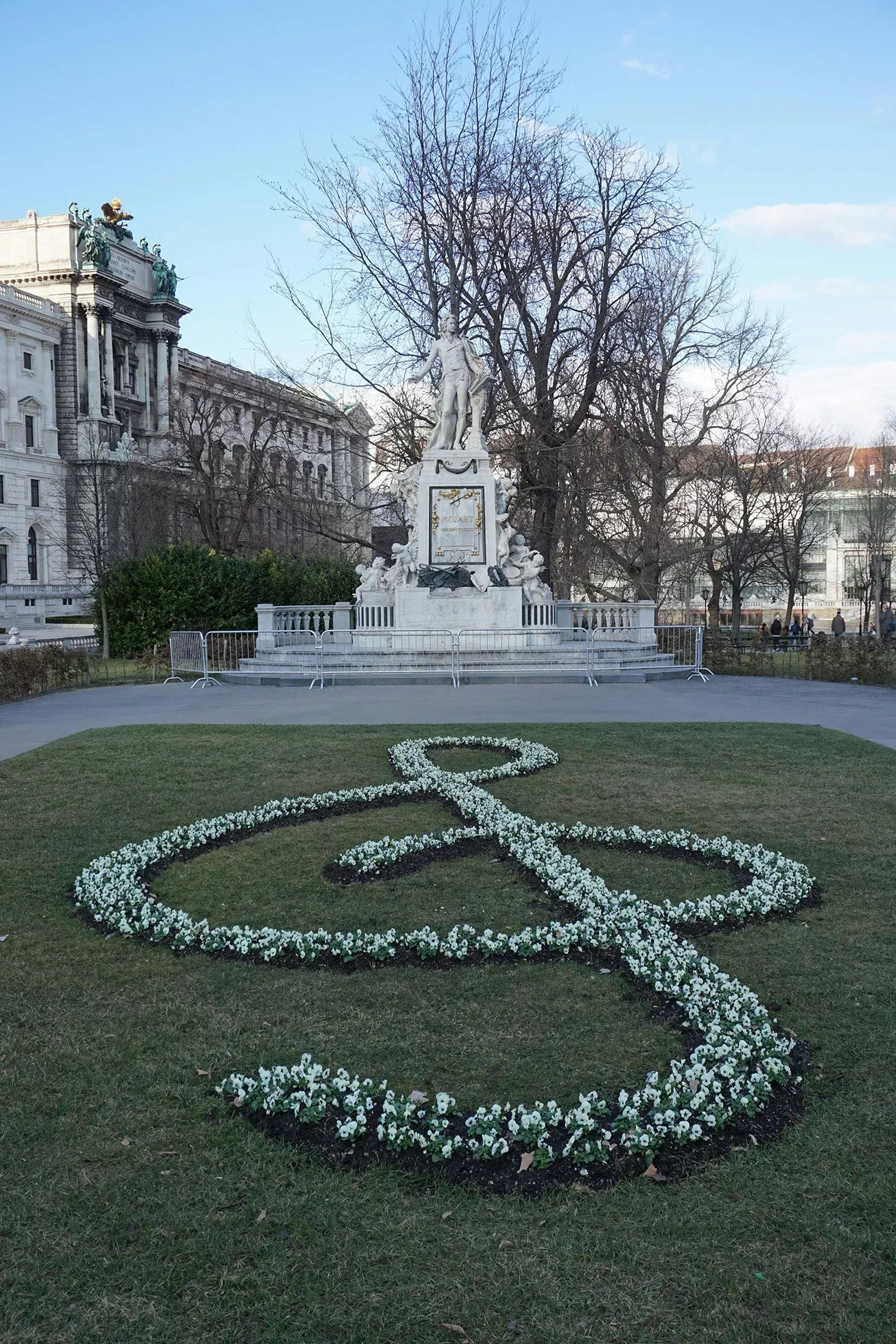 Grandes compositores Mozart, Strauss e Haydn