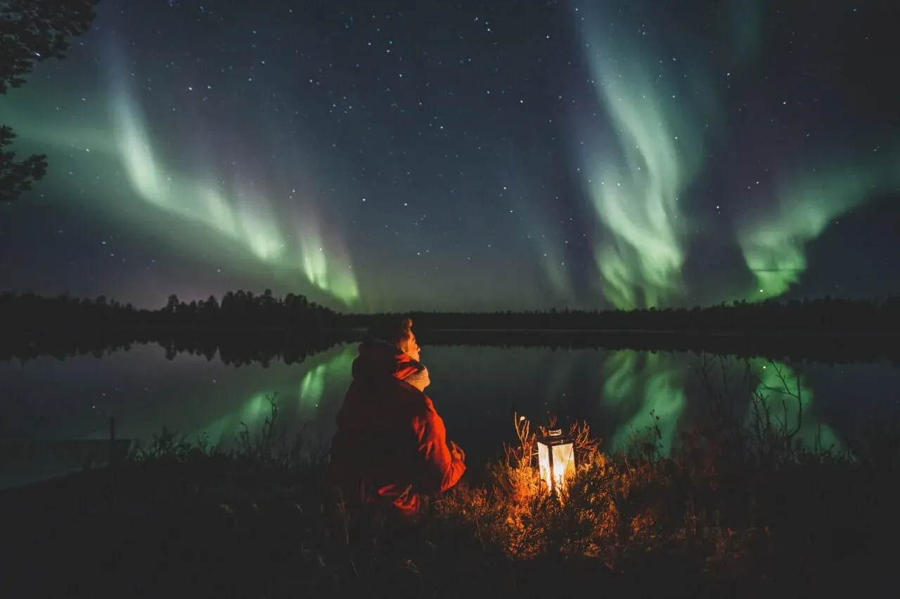 Observando a Aurora Boreal na Lapônia Finlandia