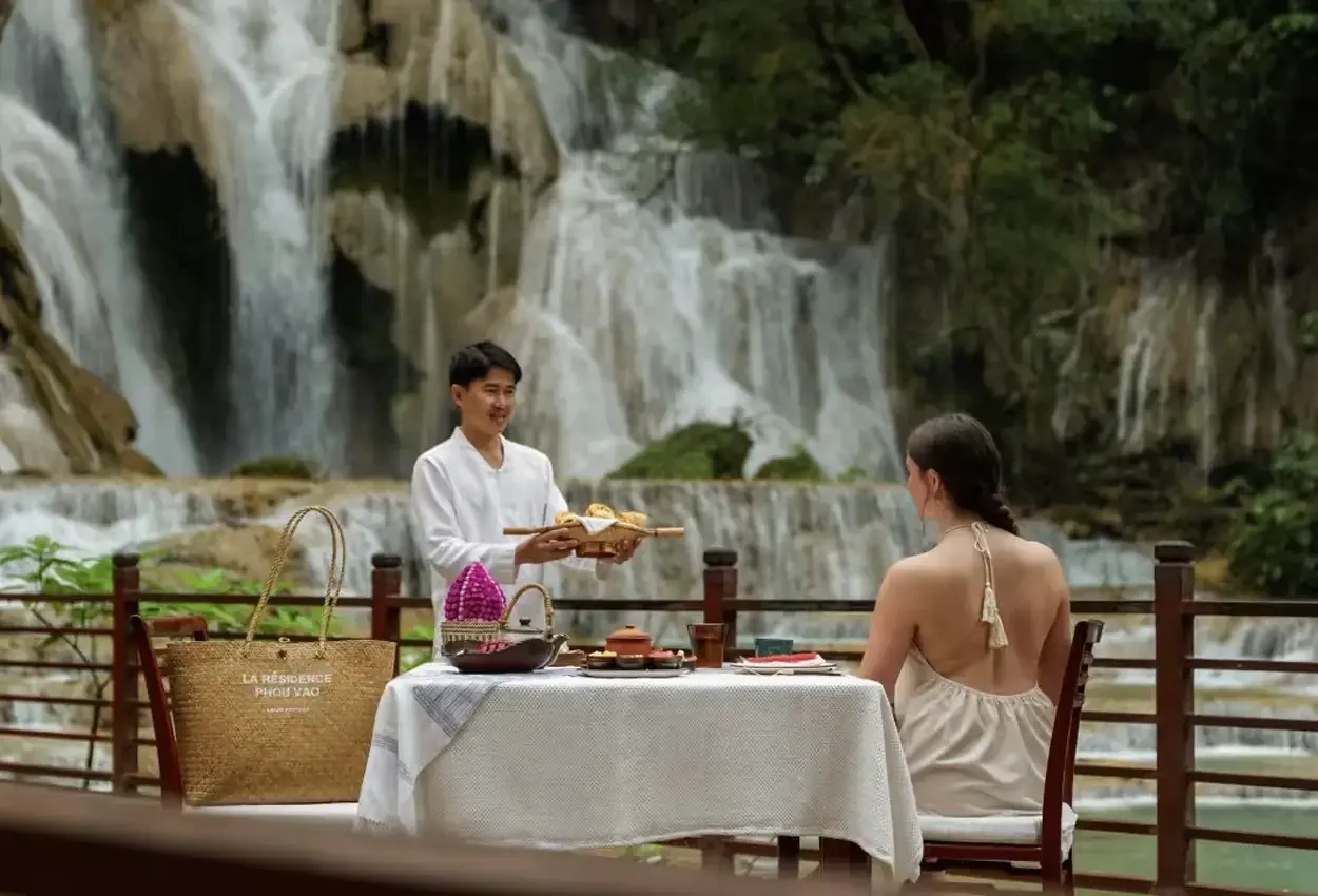 Essence of Laos: Luxury & Charm