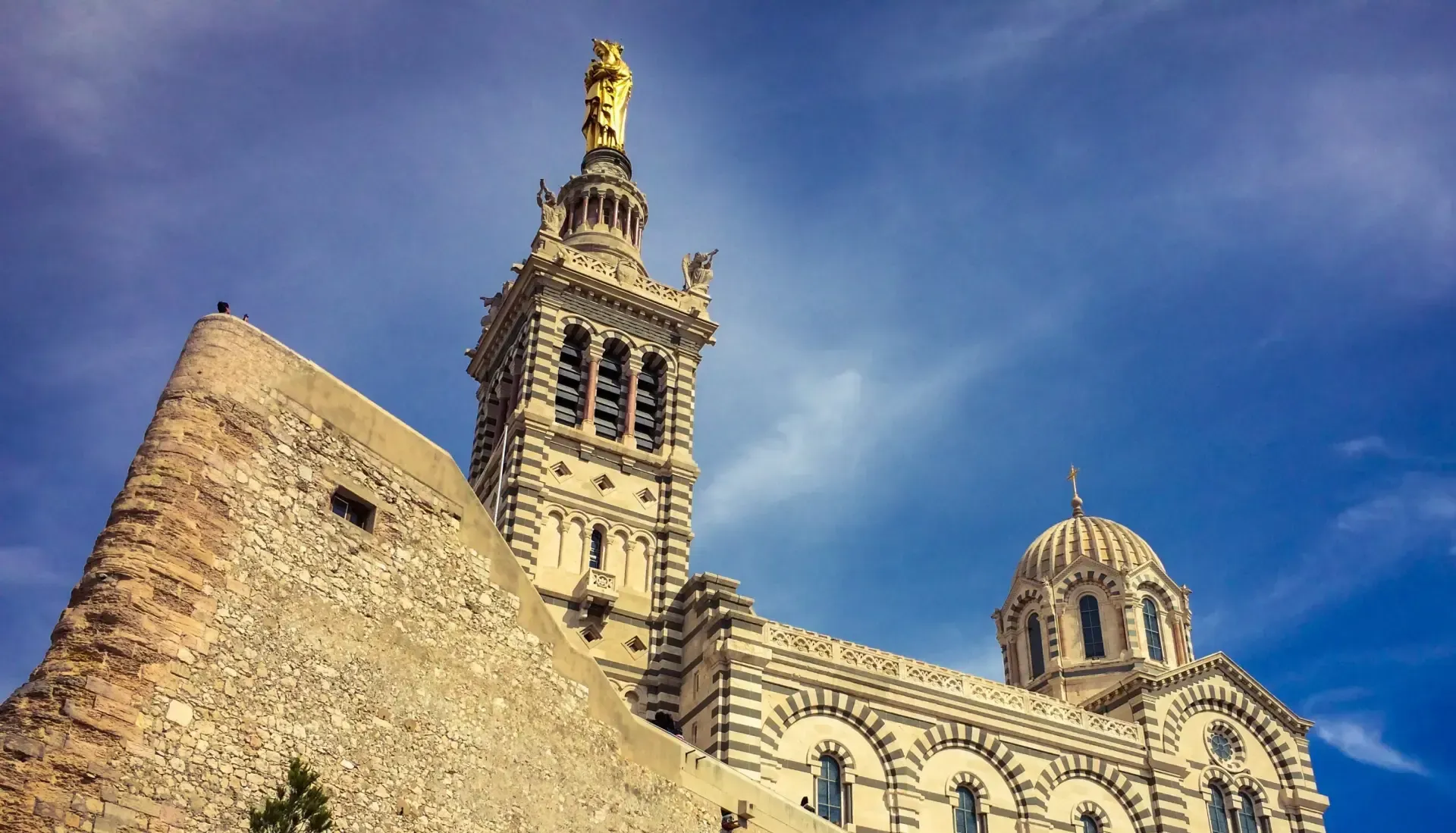 Basilica de Notre Dame, em Marselha, França